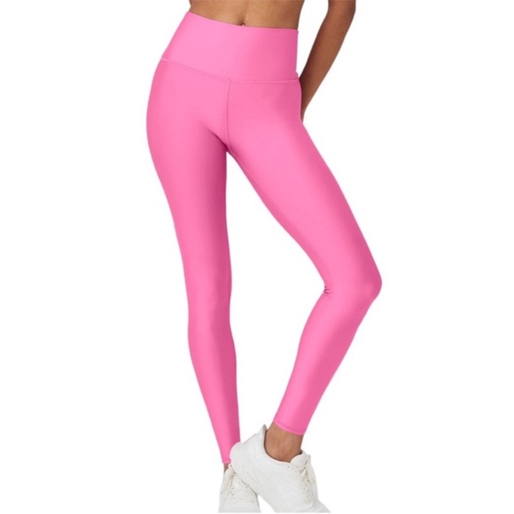 High-Waist Airlift Legging - Picture 2 of 5